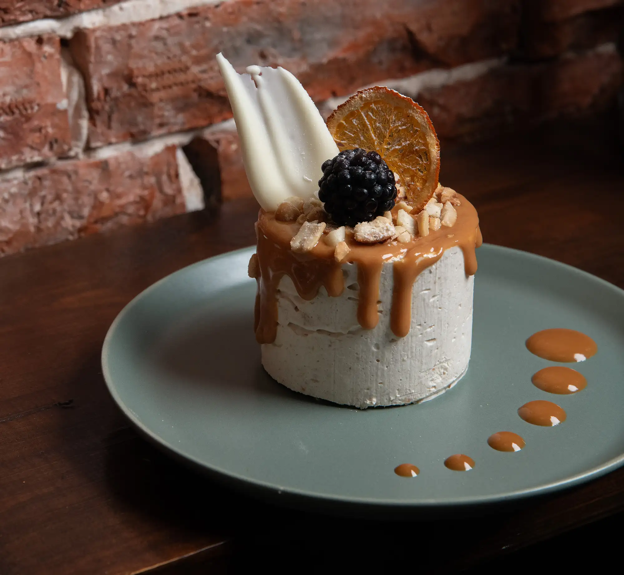 Nougat glacé aux bananes et dates